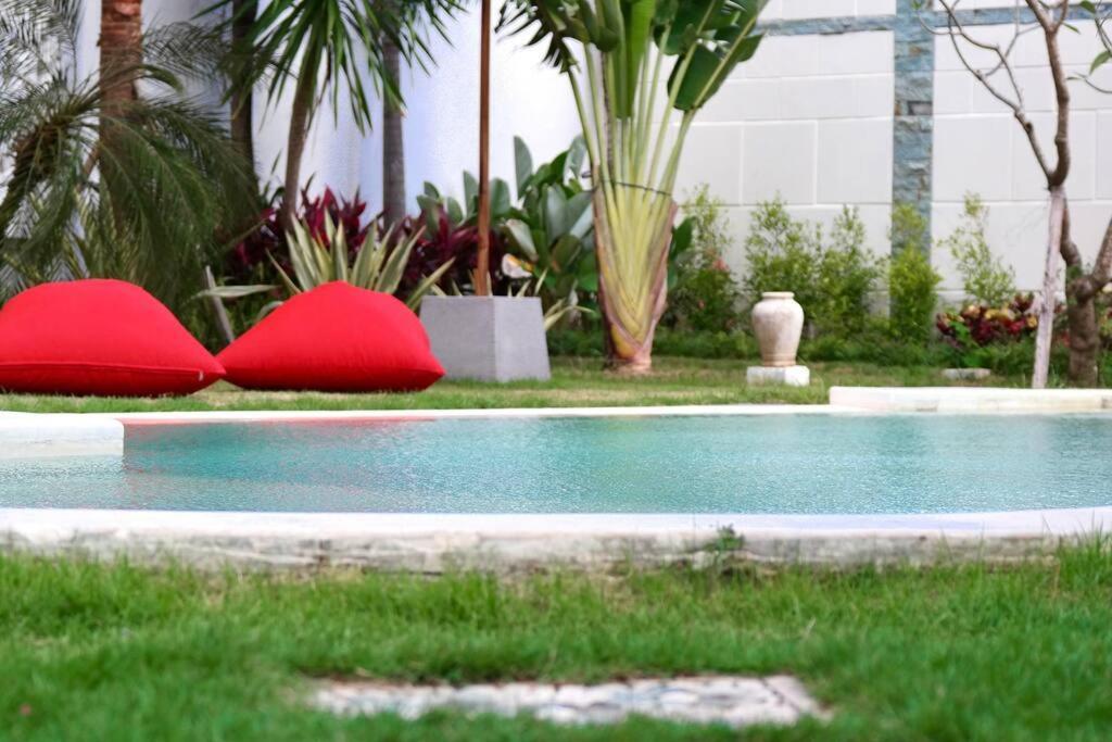 White Moon - Dream 5br In Legian Close To The Kuta (Bali)