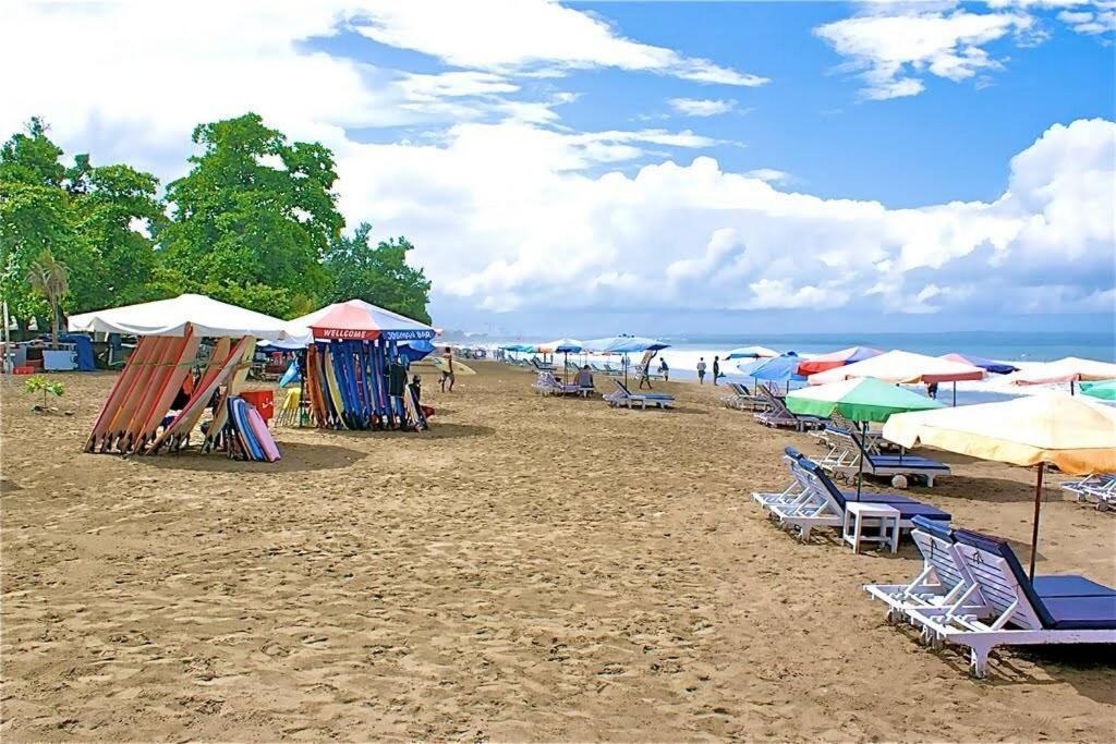 White Moon - Dream 5br In Legian Close To The Kuta (Bali)